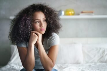 Can a Pap test come out negative and miss a lesion?